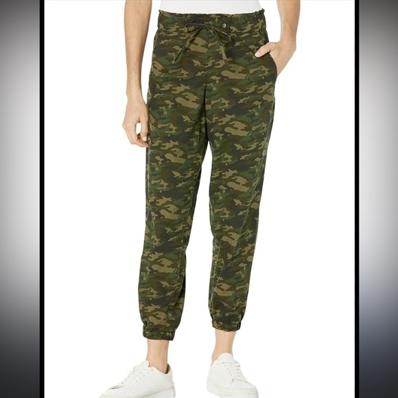 Levi's Strauss Camo Joggers Size XS - Picture 5 of 6